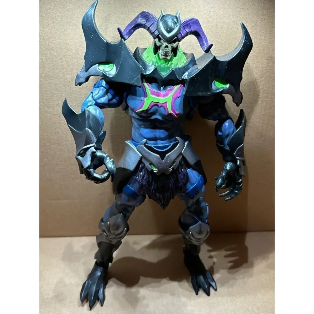 Masters of the‎ universe SKEL-E-GOD Skeletor Revelations classics 2022